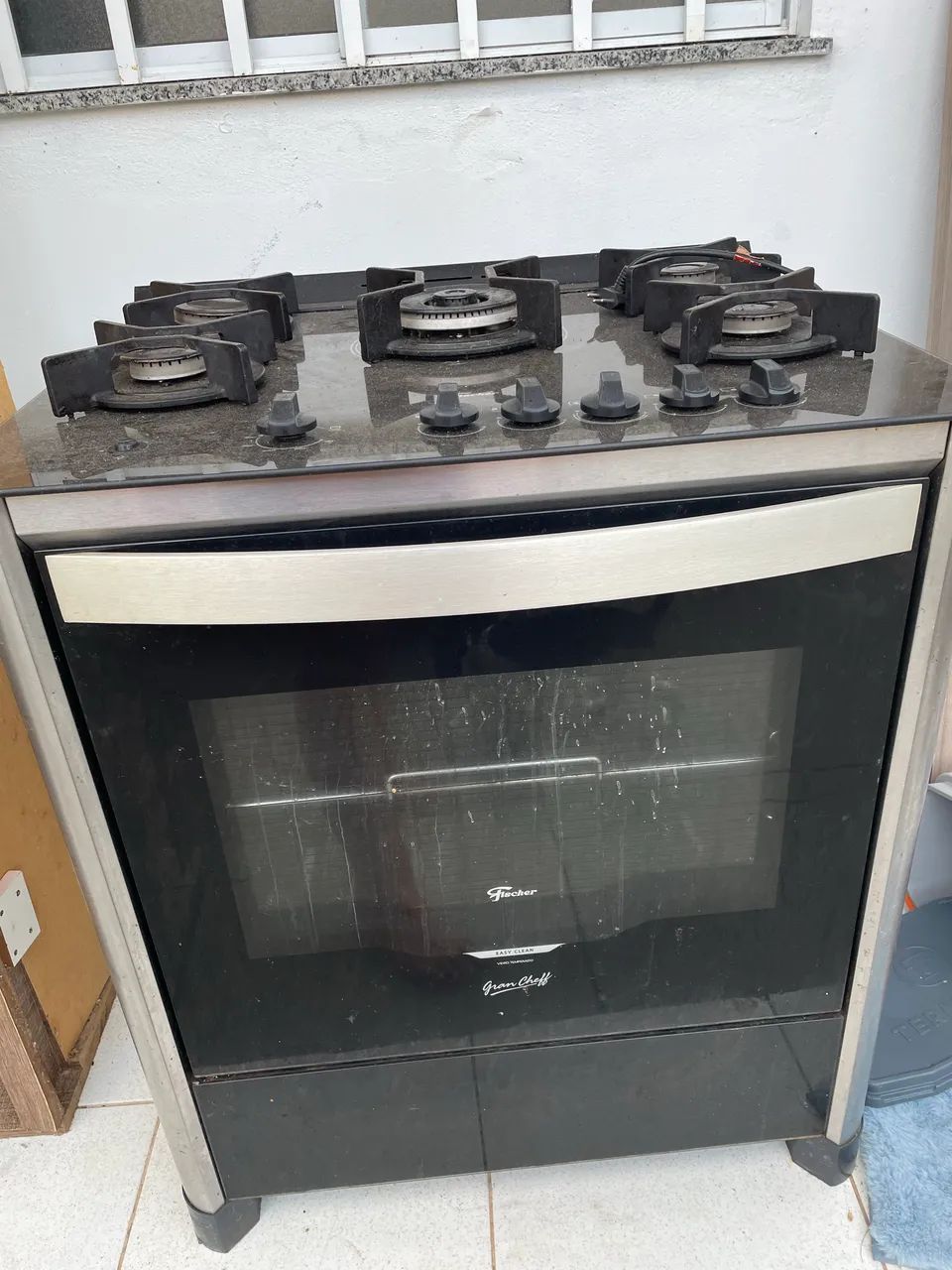 Vende-se fogão 5 bocas