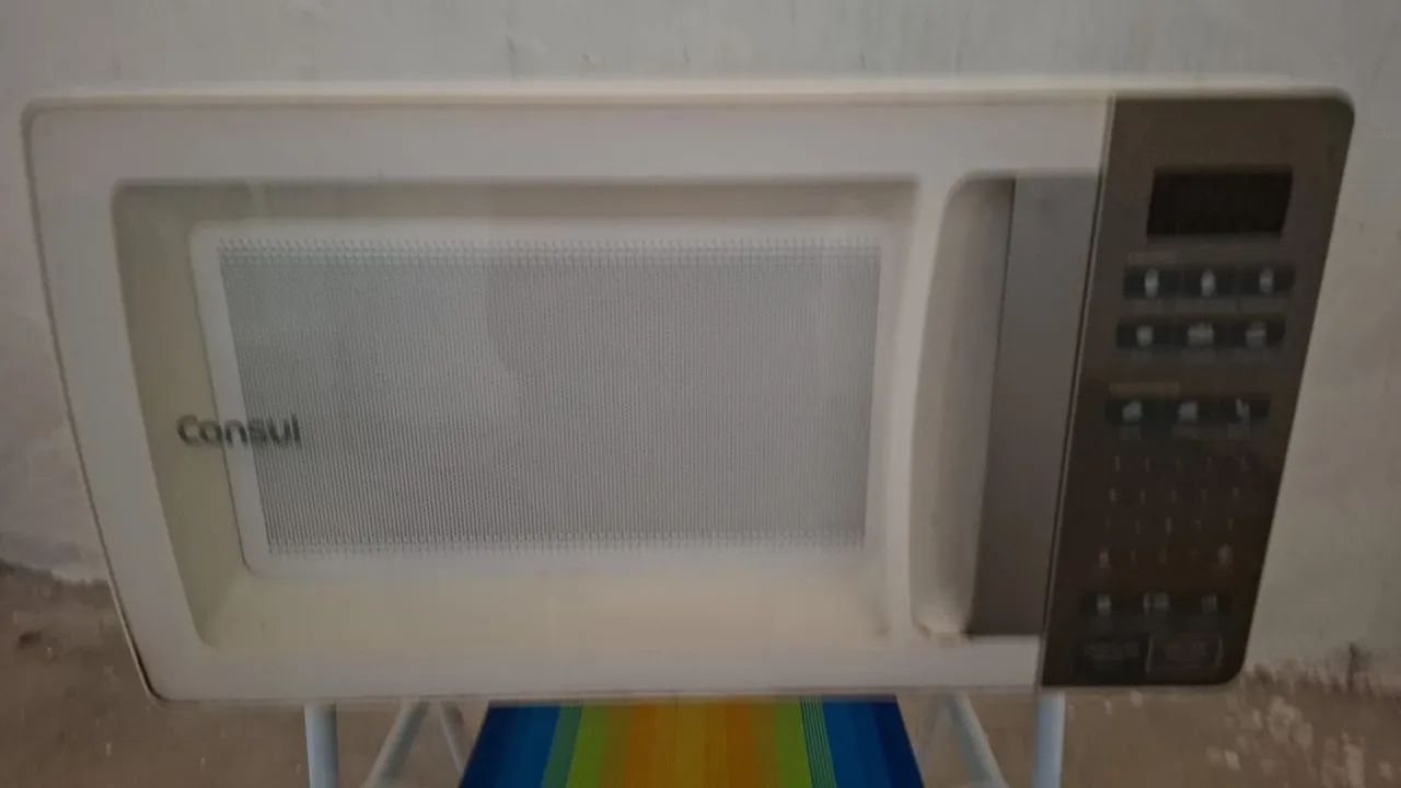 Microondas usado ,32 litros  - Foto 2