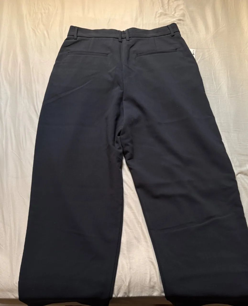 CALÇA RELAXED FIT COM PREGAS ZARA - Foto 2