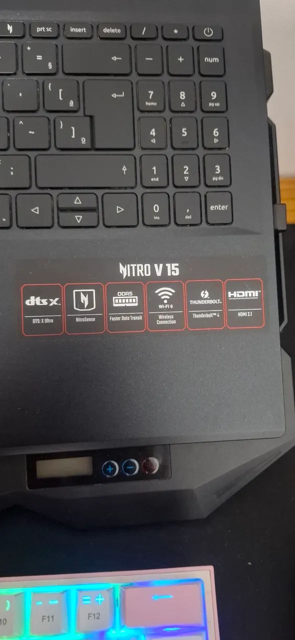 Notebook Acer Nitro V  - Foto 3