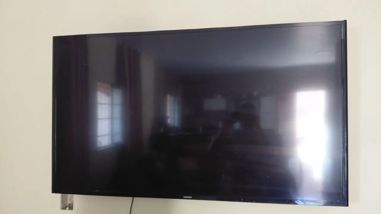 Vendo tv. De 55 polegadas à preço de desapego