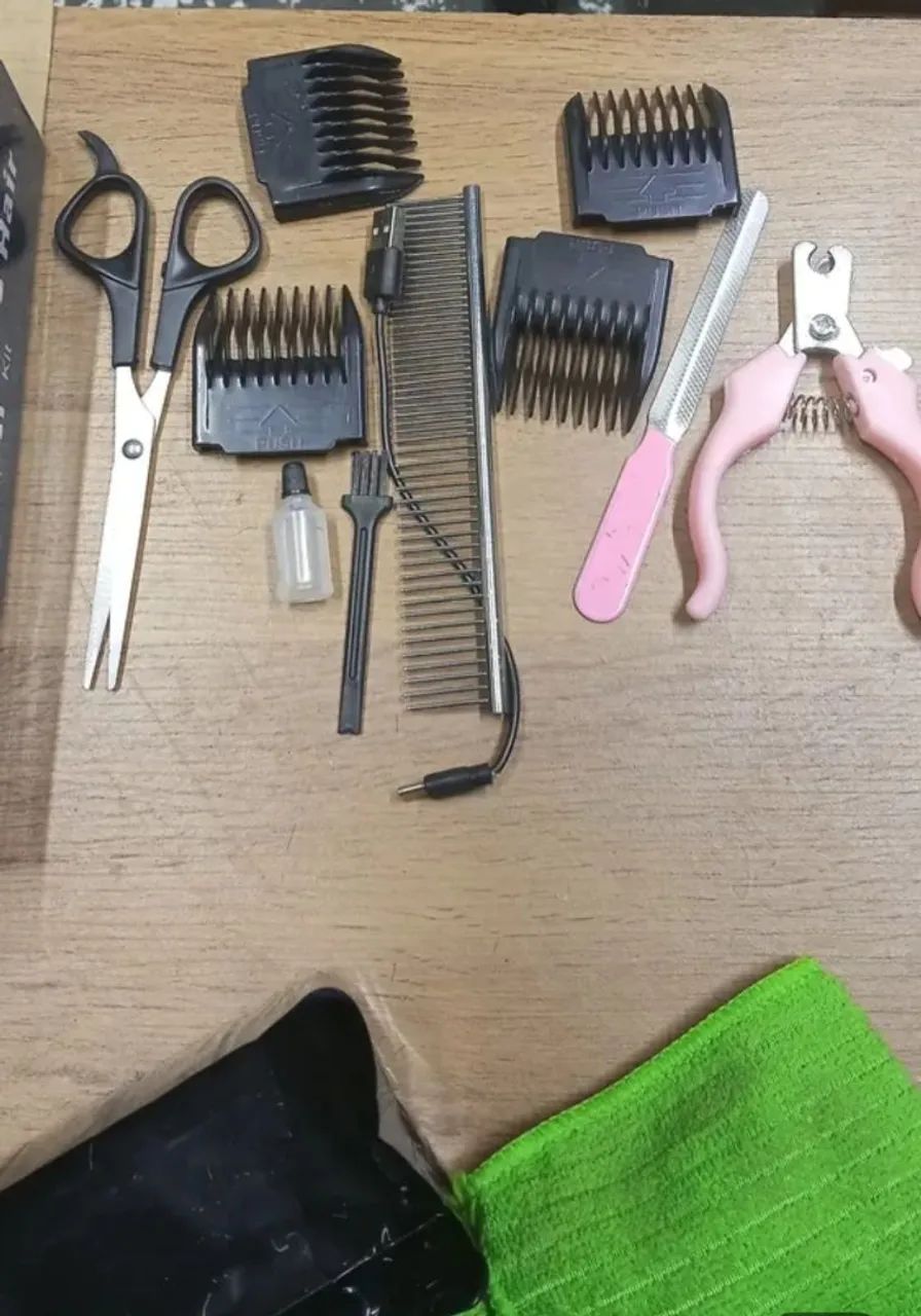 Máquina De Tosa Para Pets Sem Fio Com Bateria E Kit Completo (Usado) - Foto 2