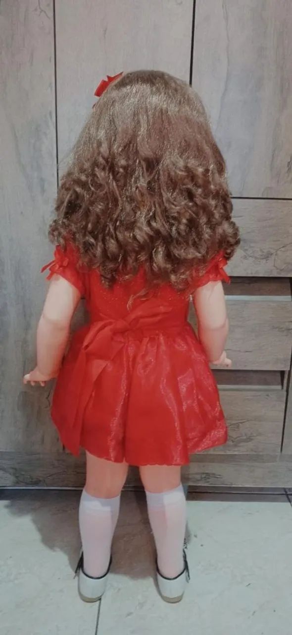 Boneca amiguinha da estrela com vestido vermelho  - Foto 3