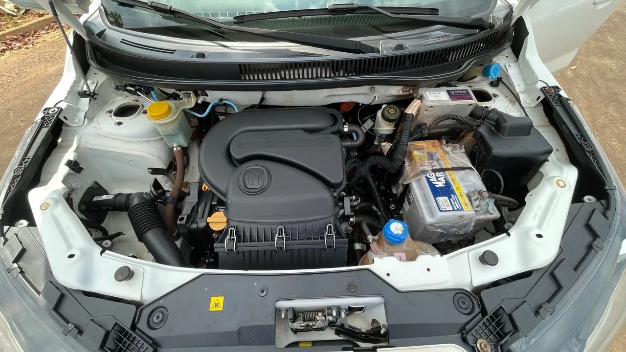 Fiat Strada Endurance 1.4 Flex 8V CS Plus 2023 - Foto 5