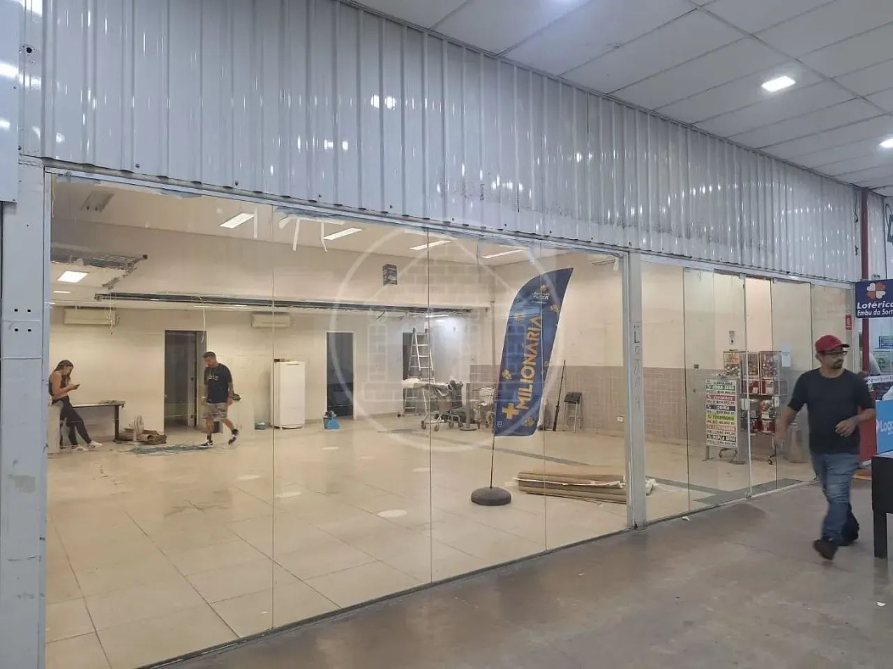 Loja para alugar no Centro de Embu das Artes/SP - Foto 2