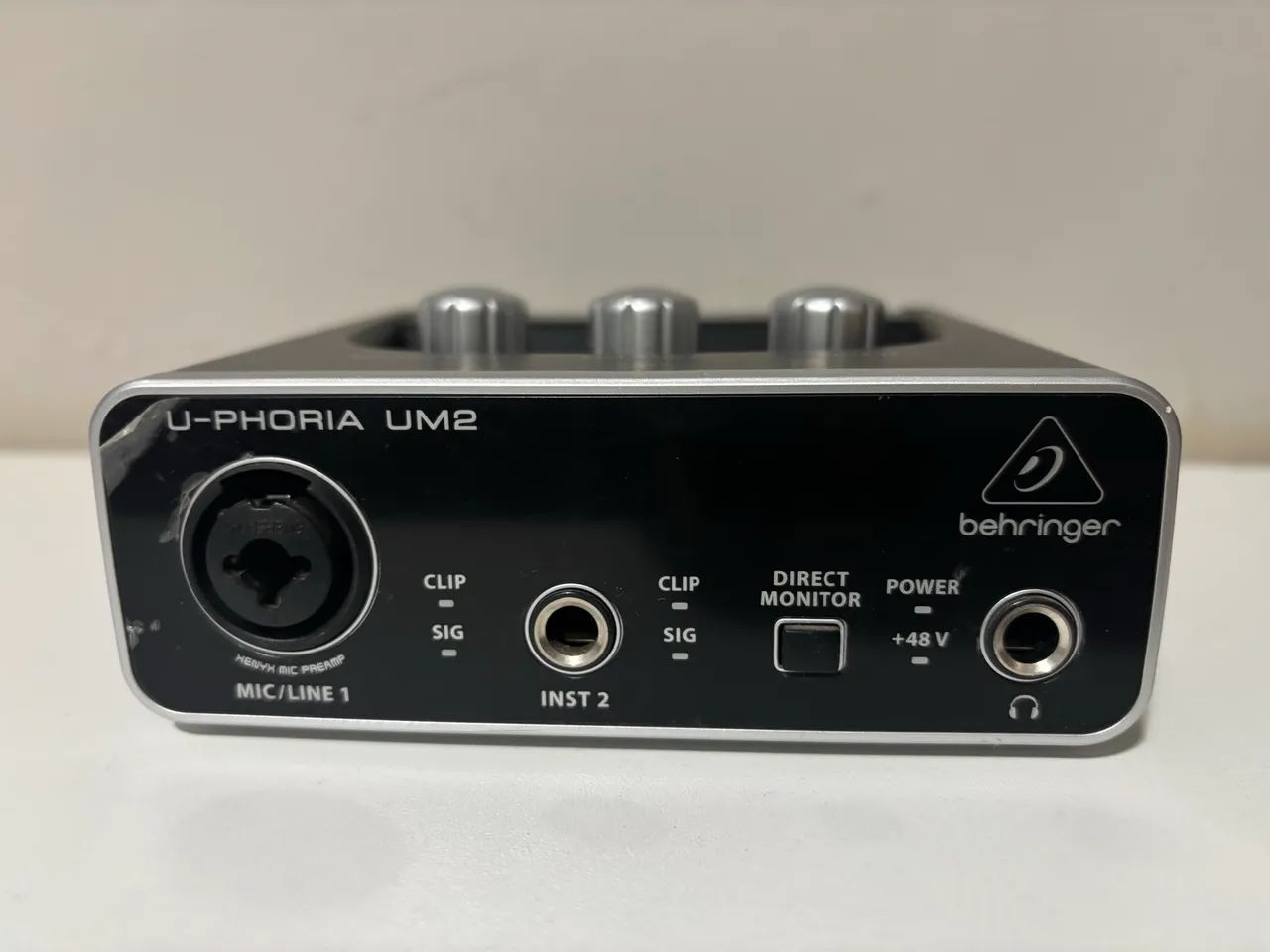 VENDO INTERFACE DE ÁUDIO BEHRINGER UM2