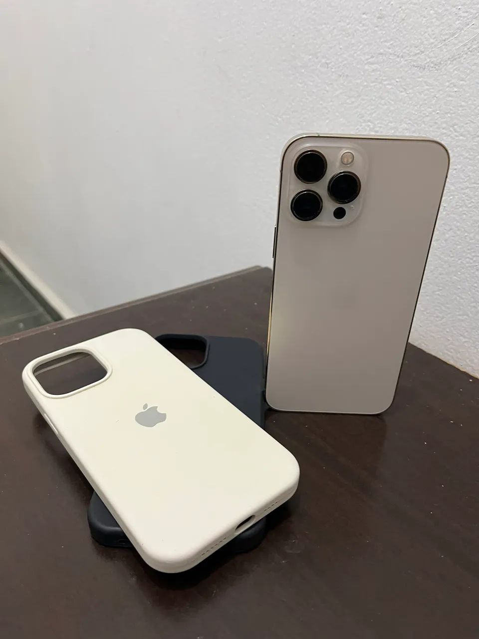 iPhone 13 Pro Max - gold 