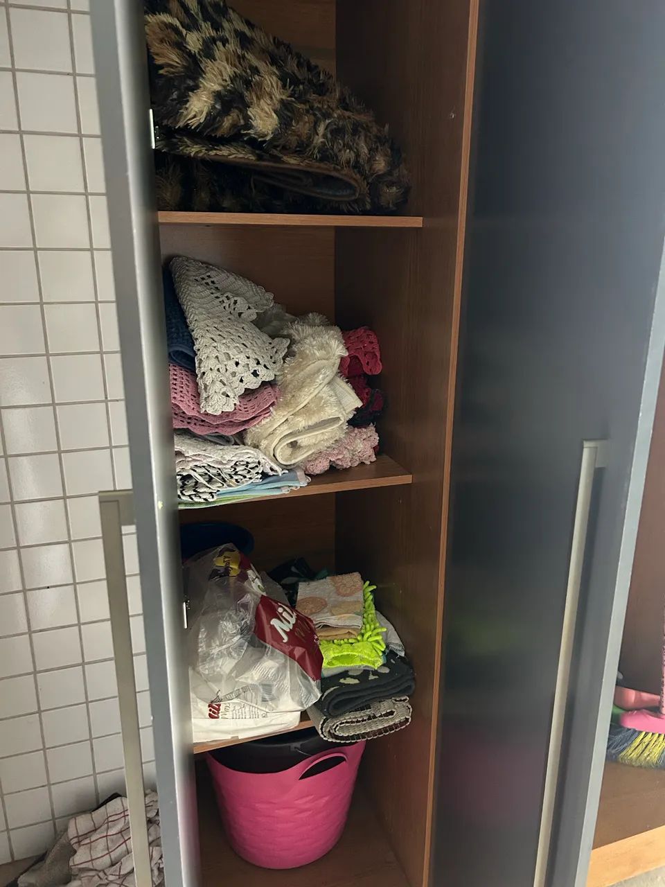 Guarda roupa novíssimo 1150,00 - Foto 5