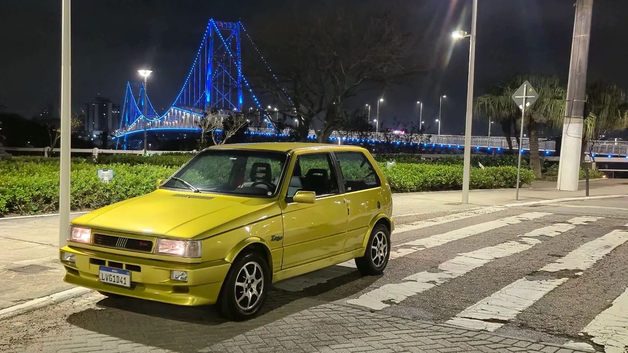 Fiat Uno Turbo 1.4 I.e. 2P 1996 - Foto 2
