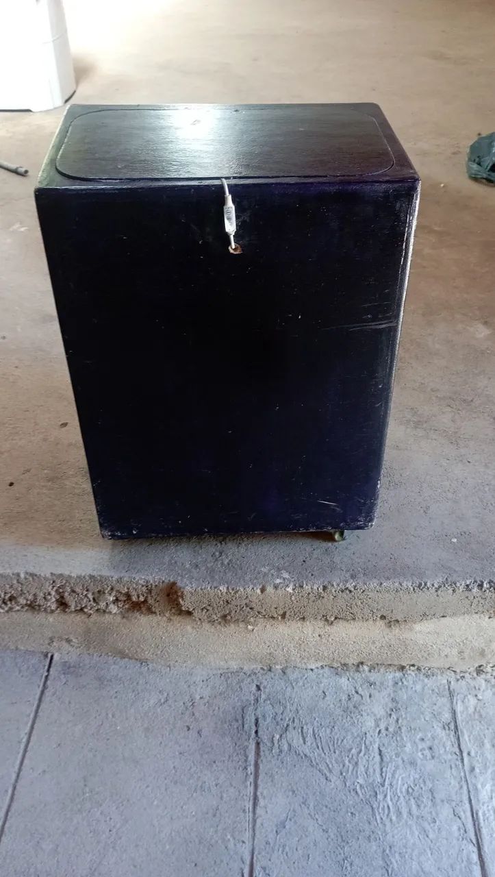 Vendo caixa de som vazia para 2 altofalante 69 e 1 subwoofer de 8 polegadas  - Foto 4