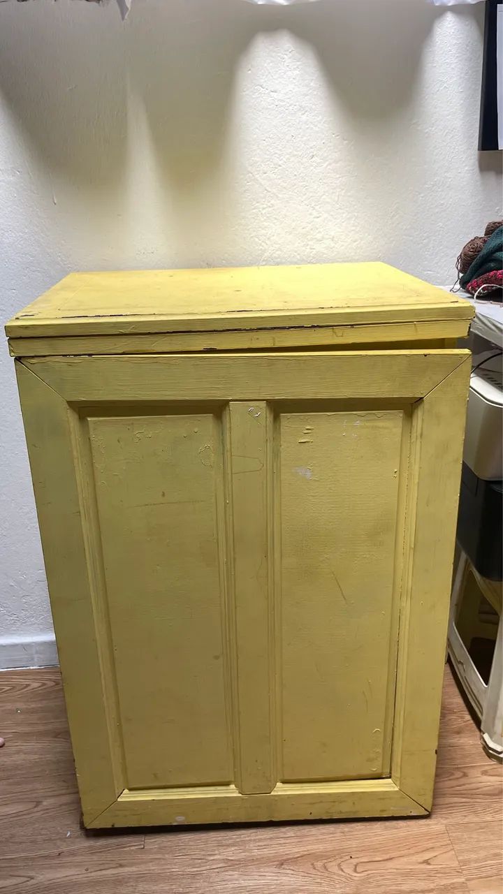 Máquina de costura e mesa - Foto 4