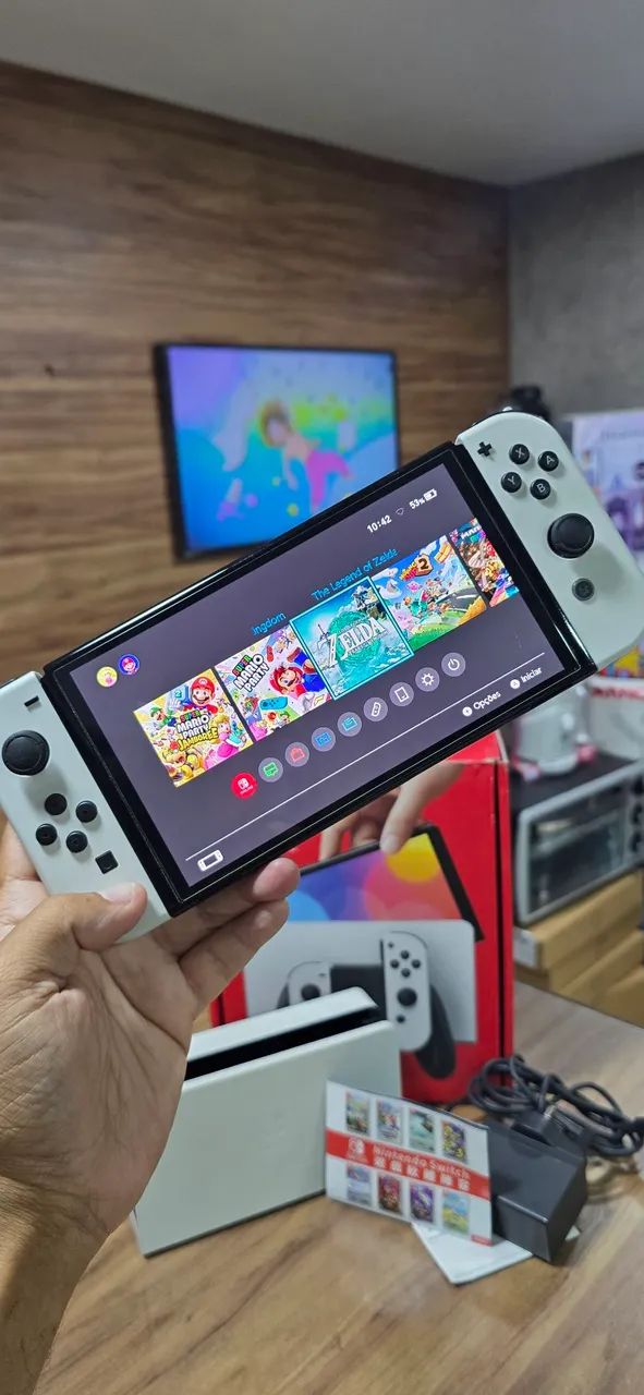 Nintendo Switch Oled DESBLOQUEADO 64gb + CARTÃO de memória de