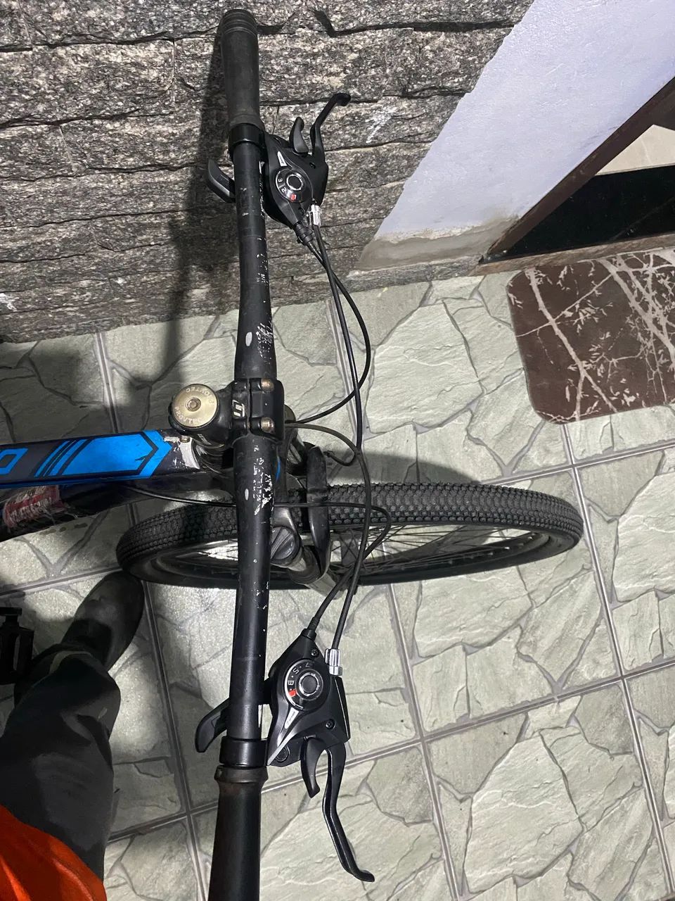Vendo bicicleta aro 29 quadro 17 - Foto 2