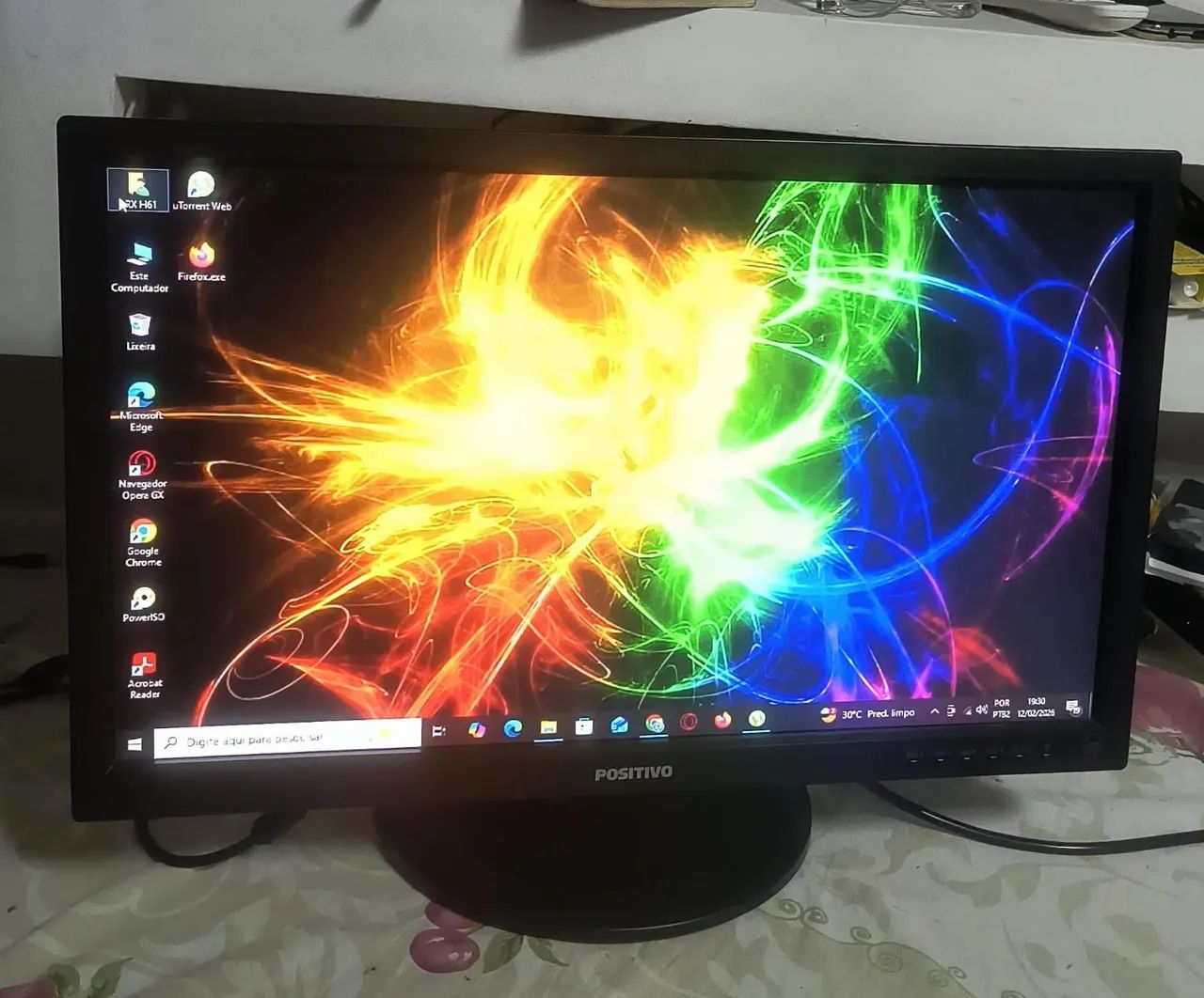 Monitor HDMI Full HD 23 Polegadas, com Cabos, Ótimo Estado, Excelente Imagem, Perfeito. - Foto 2