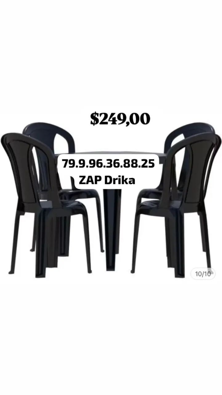Jogo de mesa plástica nova 