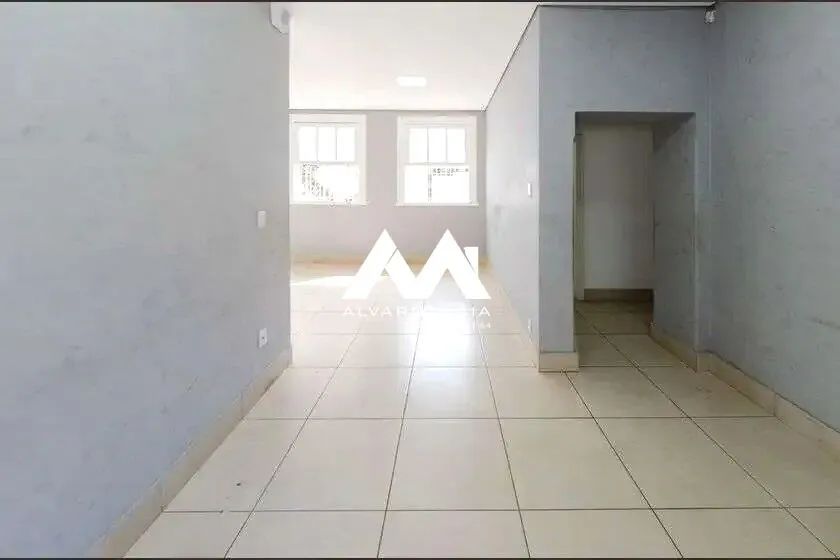 Casa comercial no Bairro Prado para alugar. - Foto 3