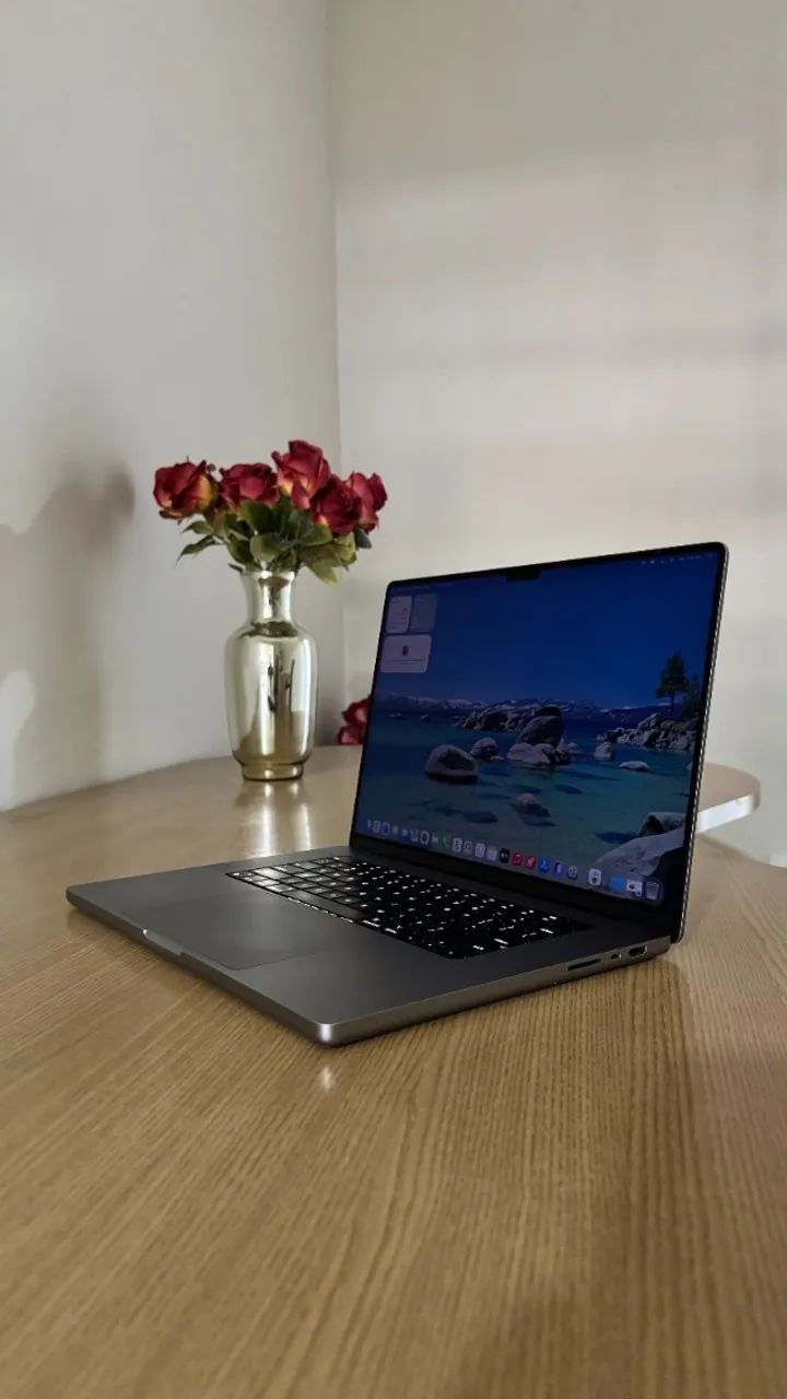 MacBook Pro M1 Pro 16Gb 512Gb SSD 16