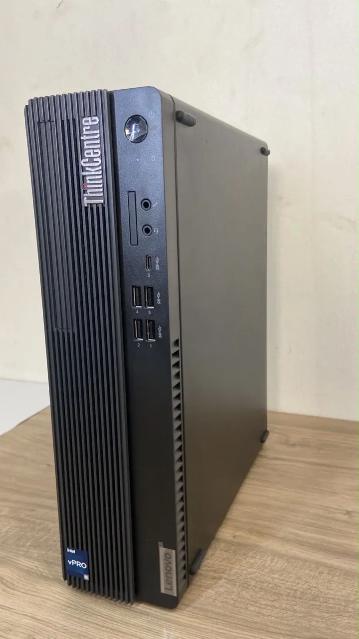 Computador Desktop Lenovo ThinkCentre (Formato Compacto SFF)