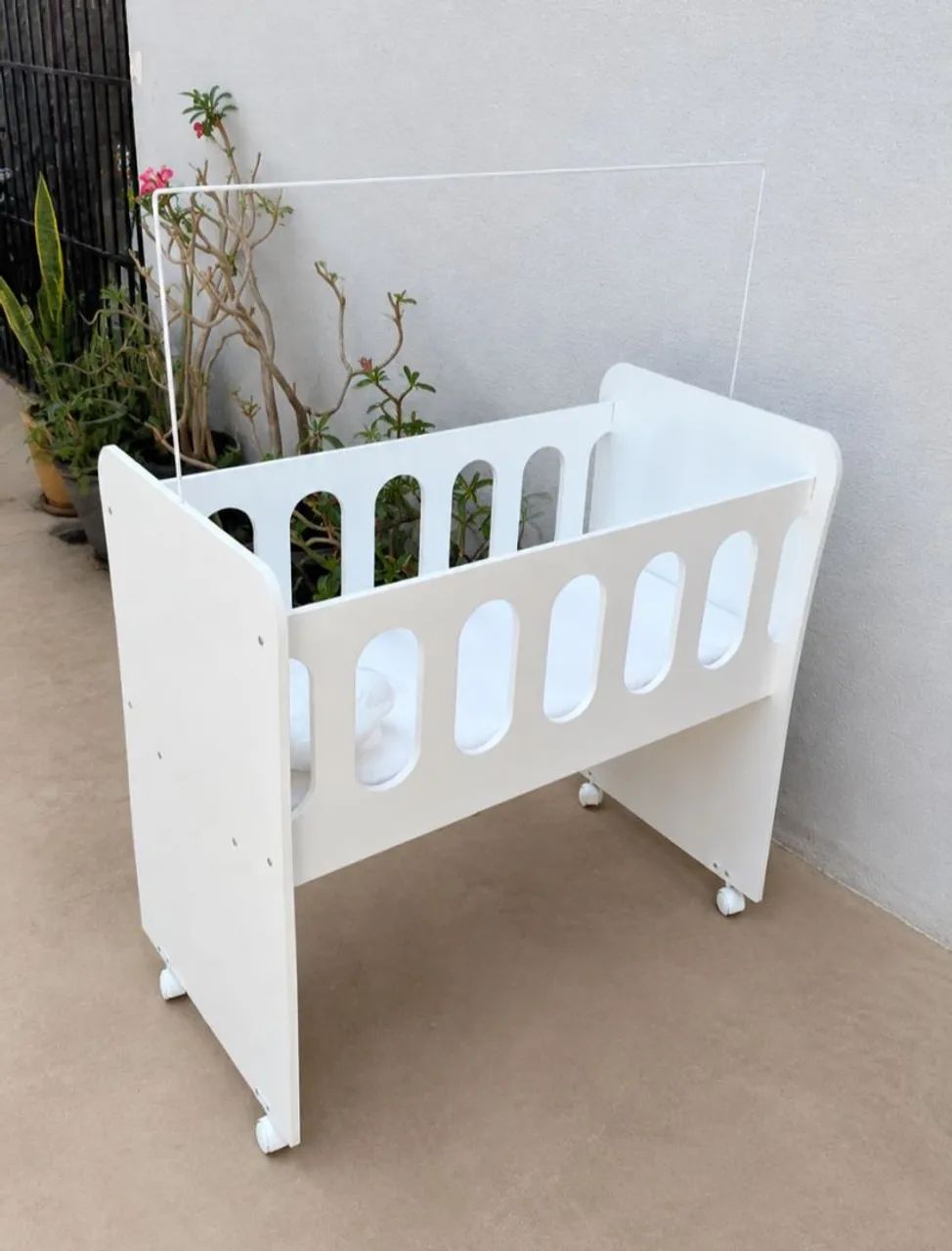 Vendo mini berço 