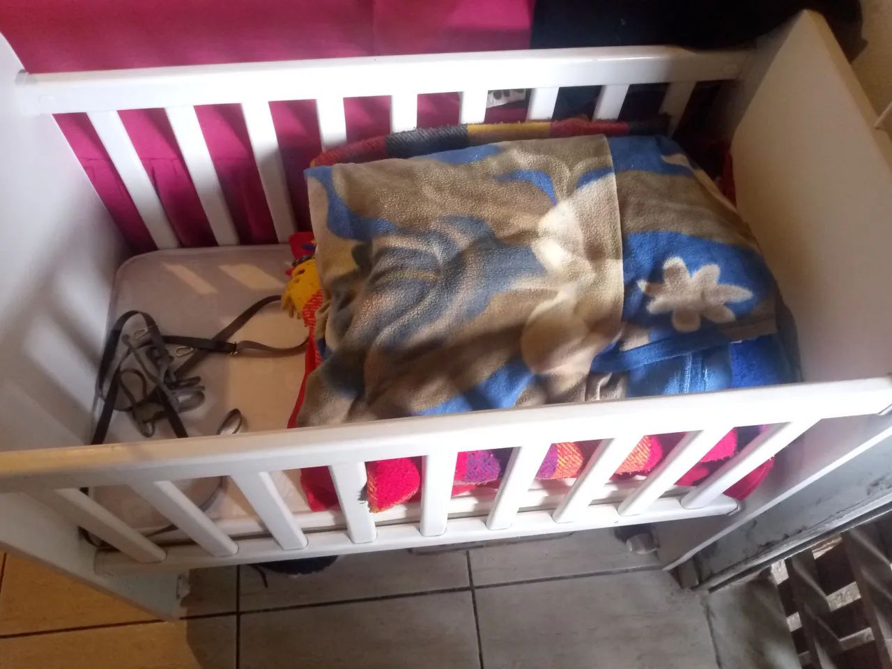 Mini berço com banheira infantil  - Foto 4