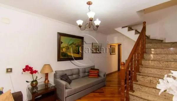 casa à venda na vila prudente com 2 dorms. e 2 vagas