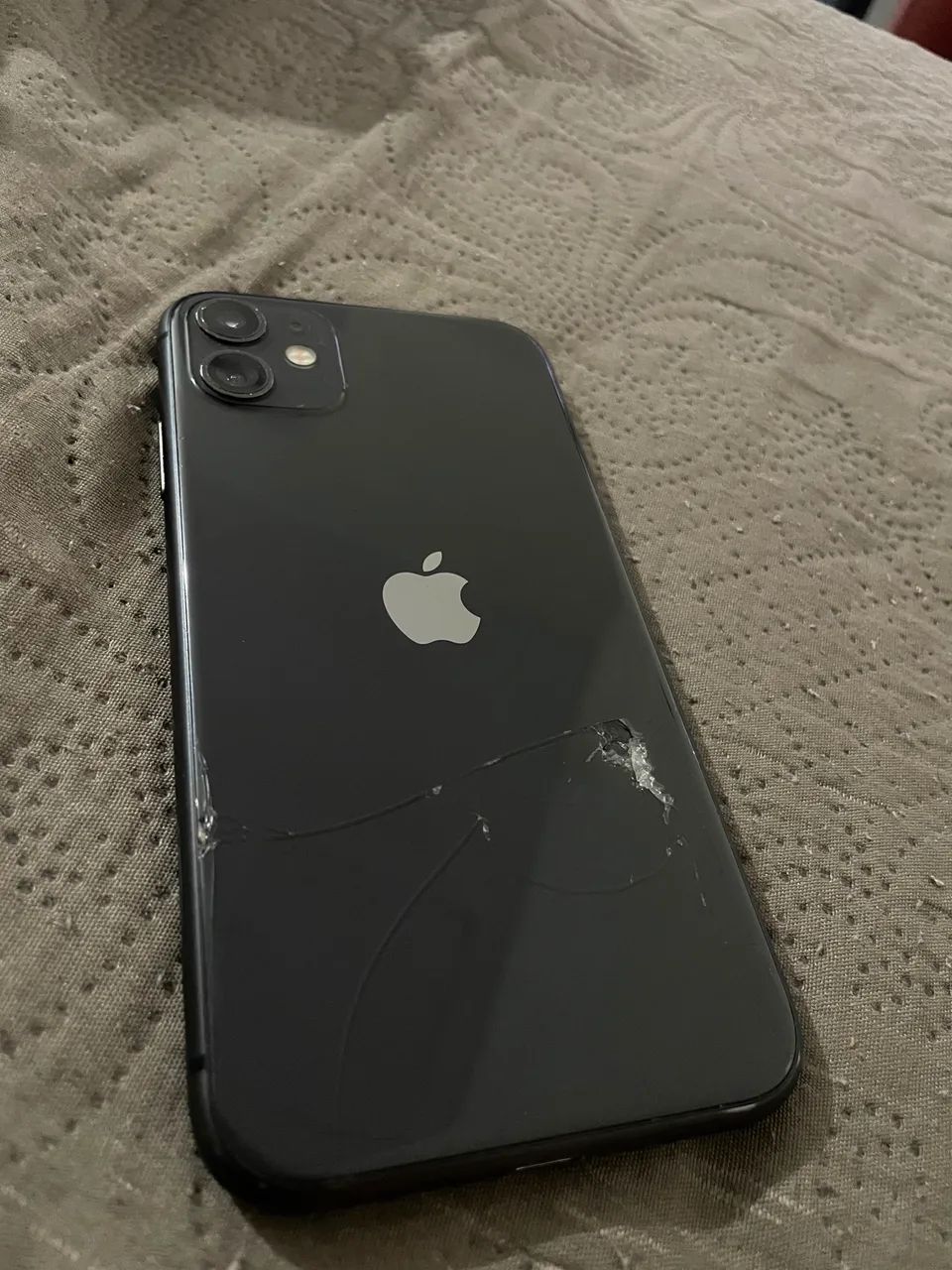 iPhone 11/ 128GB - Foto 4