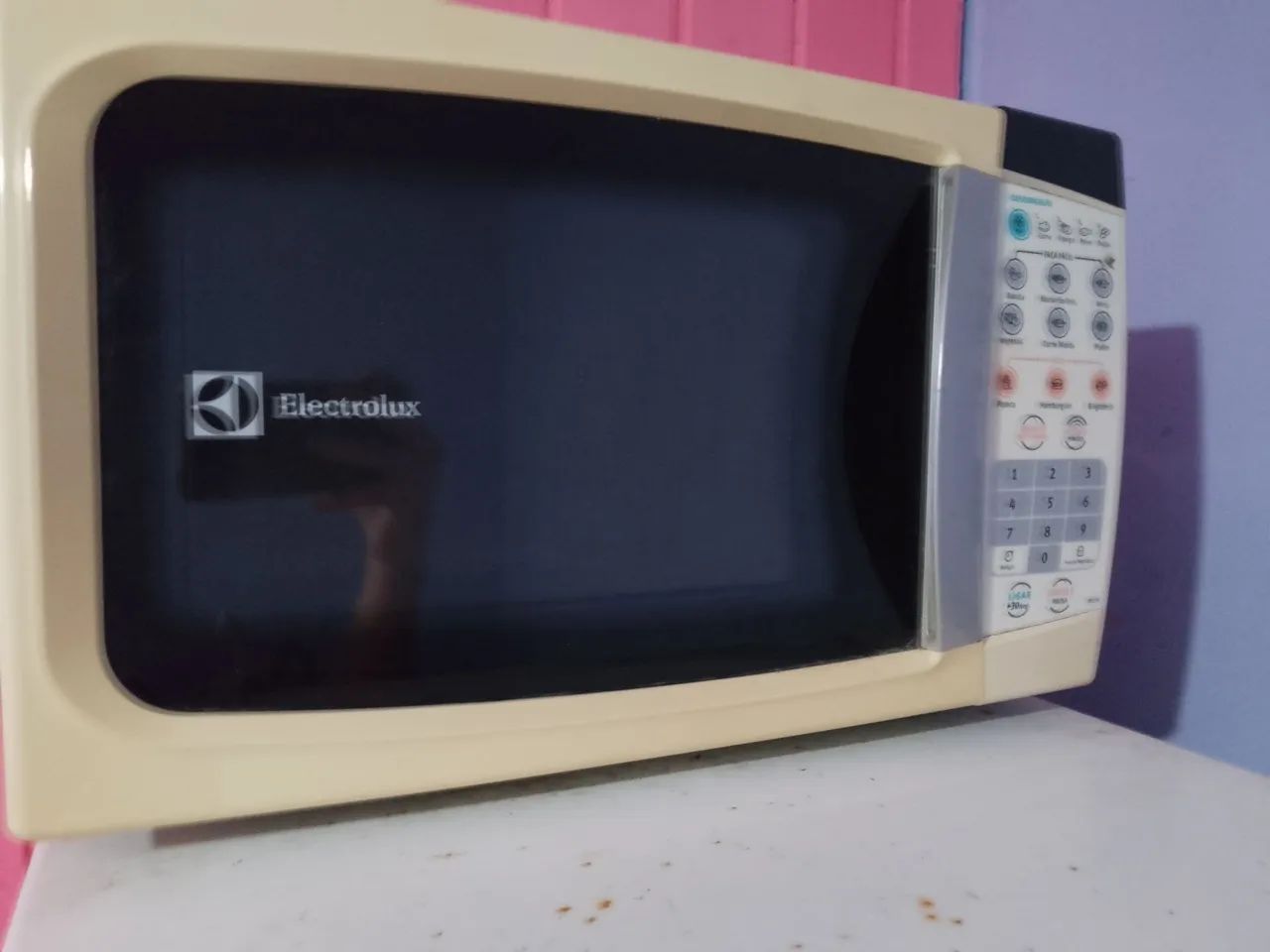 Vendo microondas c/defeito 
