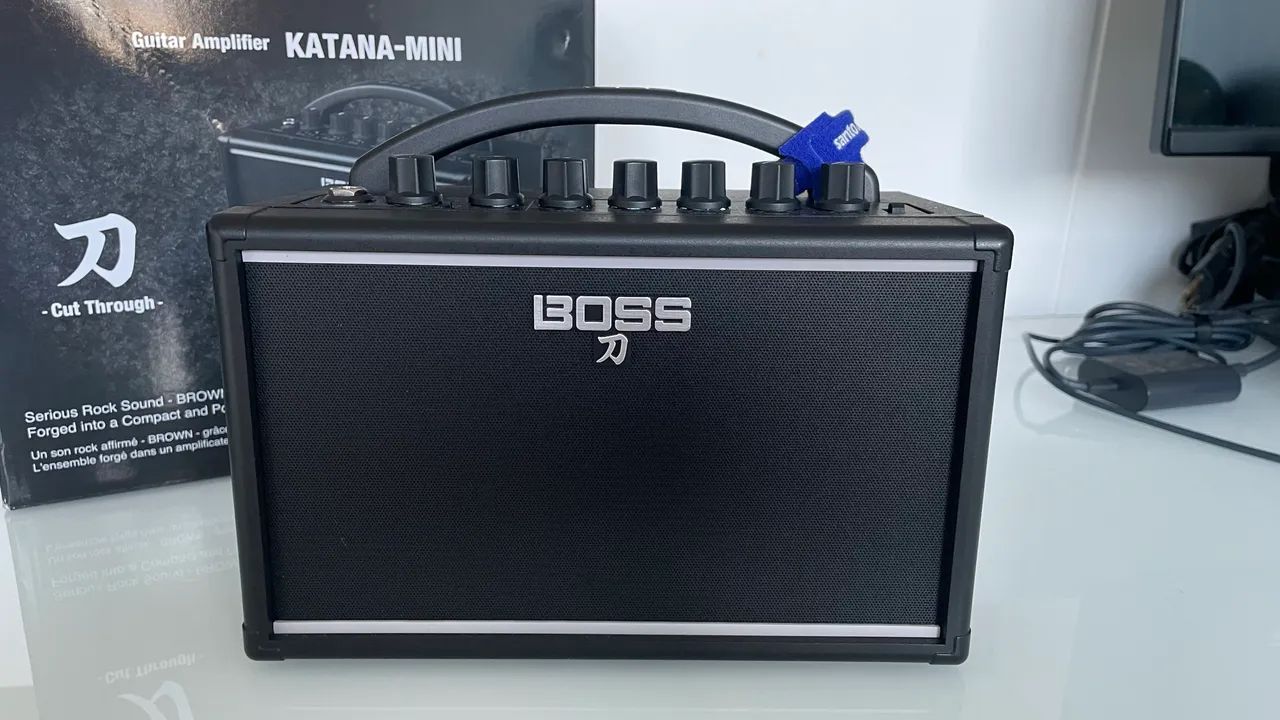 Amplificador Boss Katana Mini - Foto 2