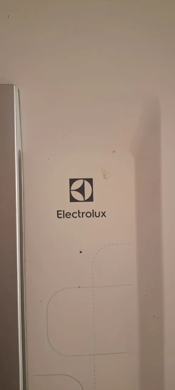 Geladeira Electrolux dúplex 475 litros  otima - Foto 4
