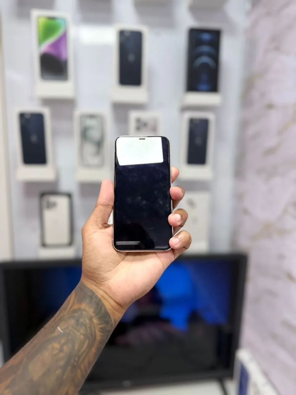IPHONE 11 PRO 64GB BRANCO<br>R$ 1.599,00 TOP - Foto 5