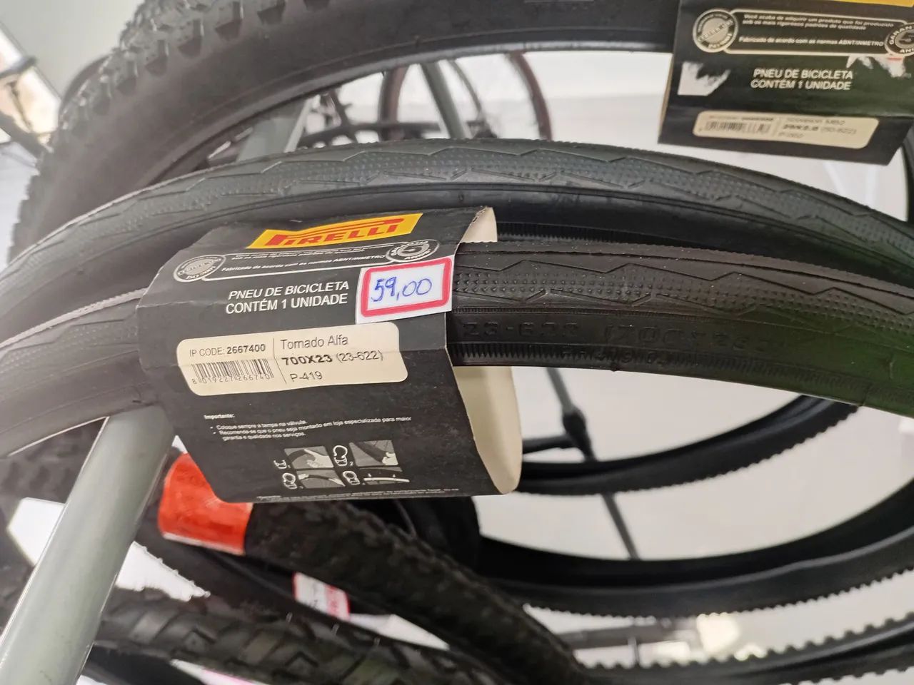 Pneu Pirelli Tornado Alfa 700x23 