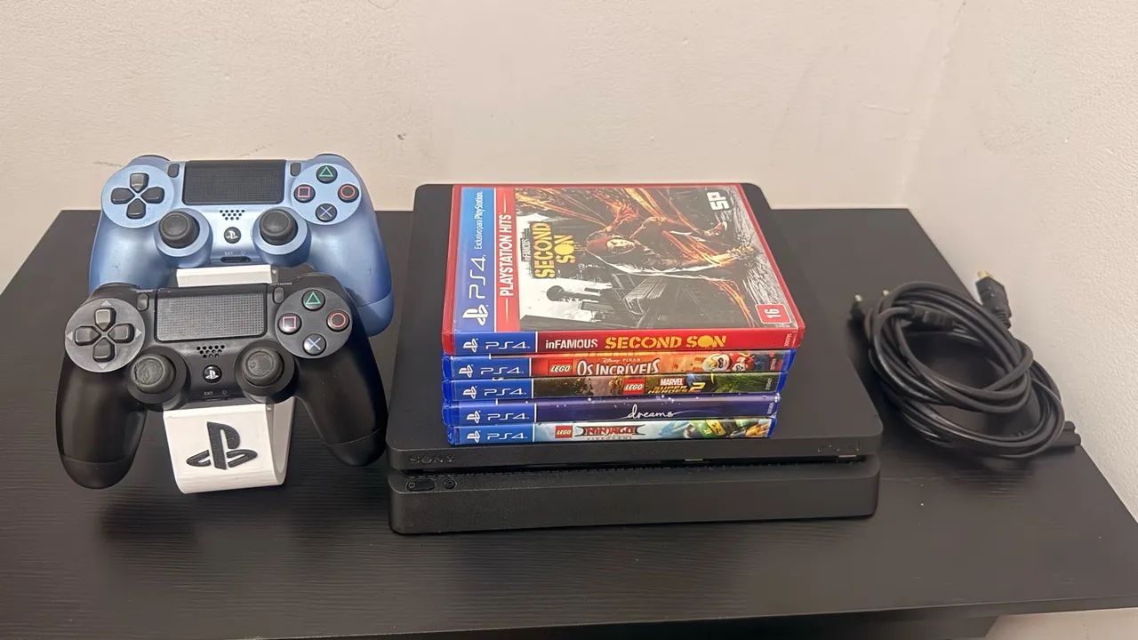 PS4 SLIM 1TB