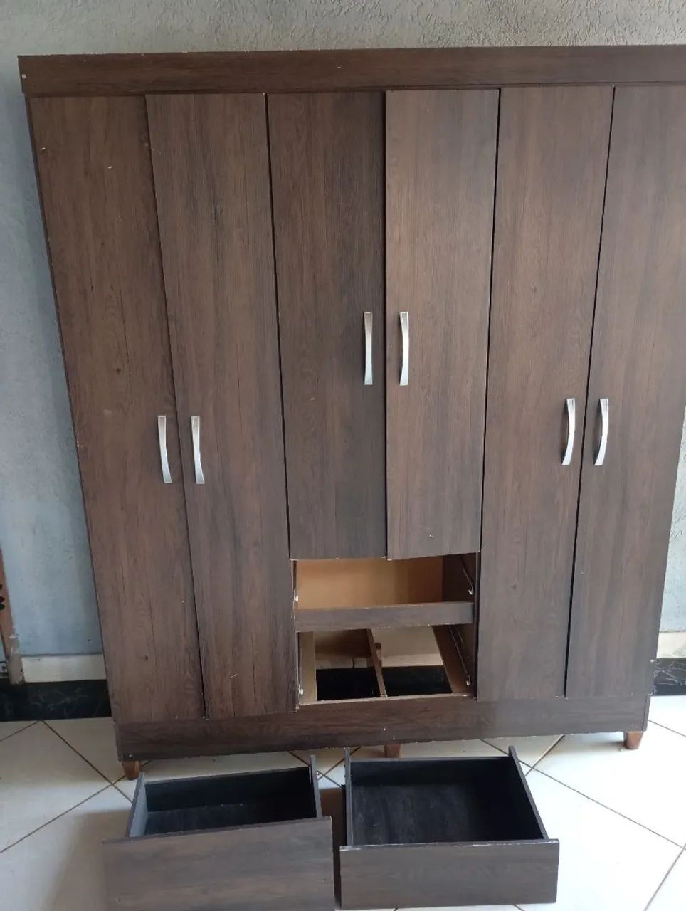 Guarda-roupa 6 portas - Foto 4