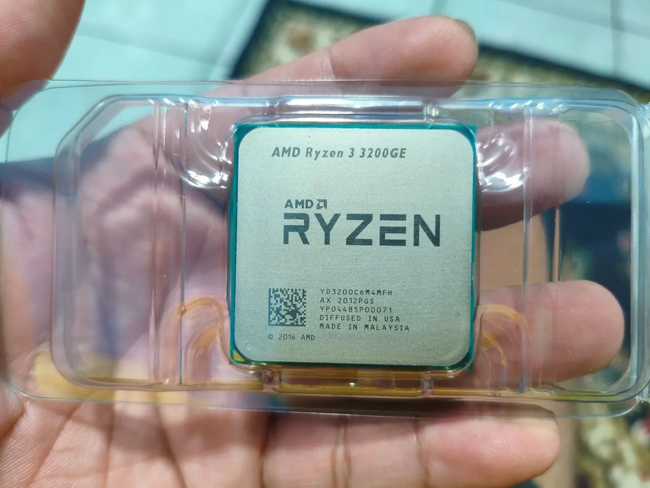 AMD RYZEN 3 3200GE