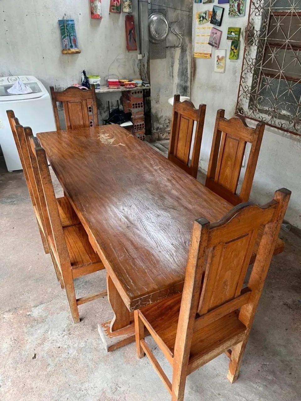 Mesa em madeira com 6 cadeiras - Foto 2