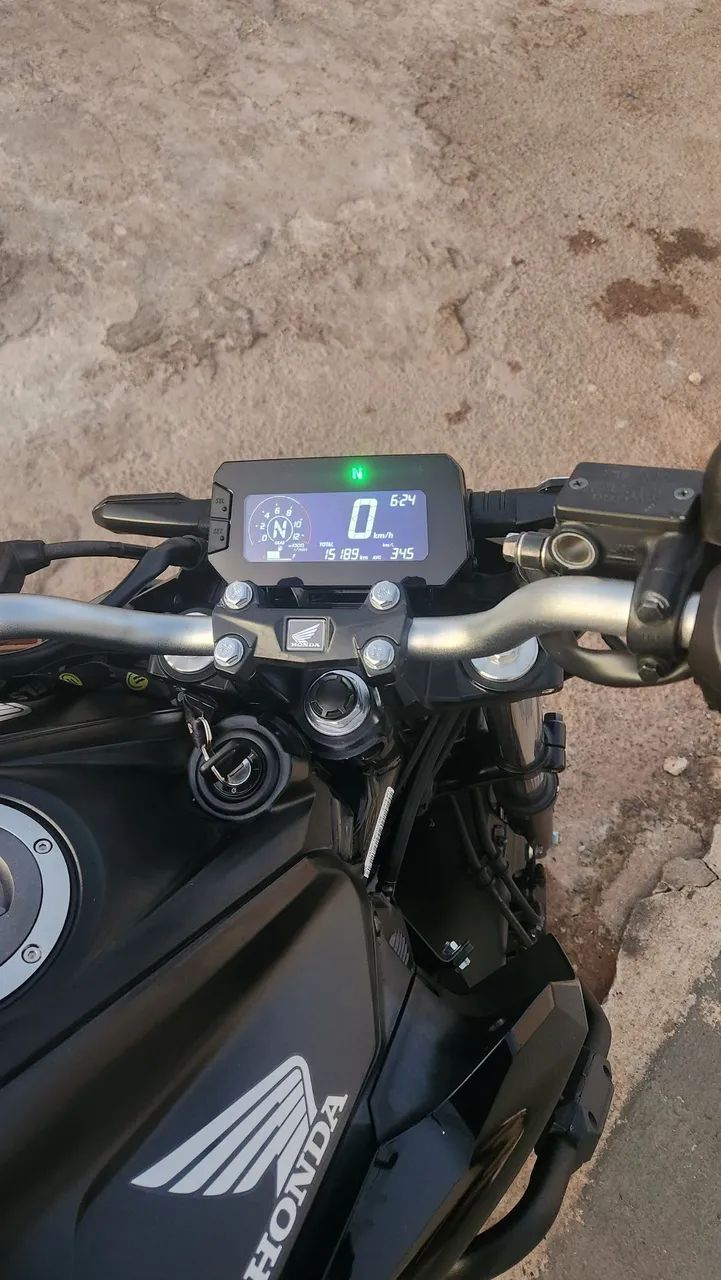 Vende-se cb300f modelo cbs  - Foto 2