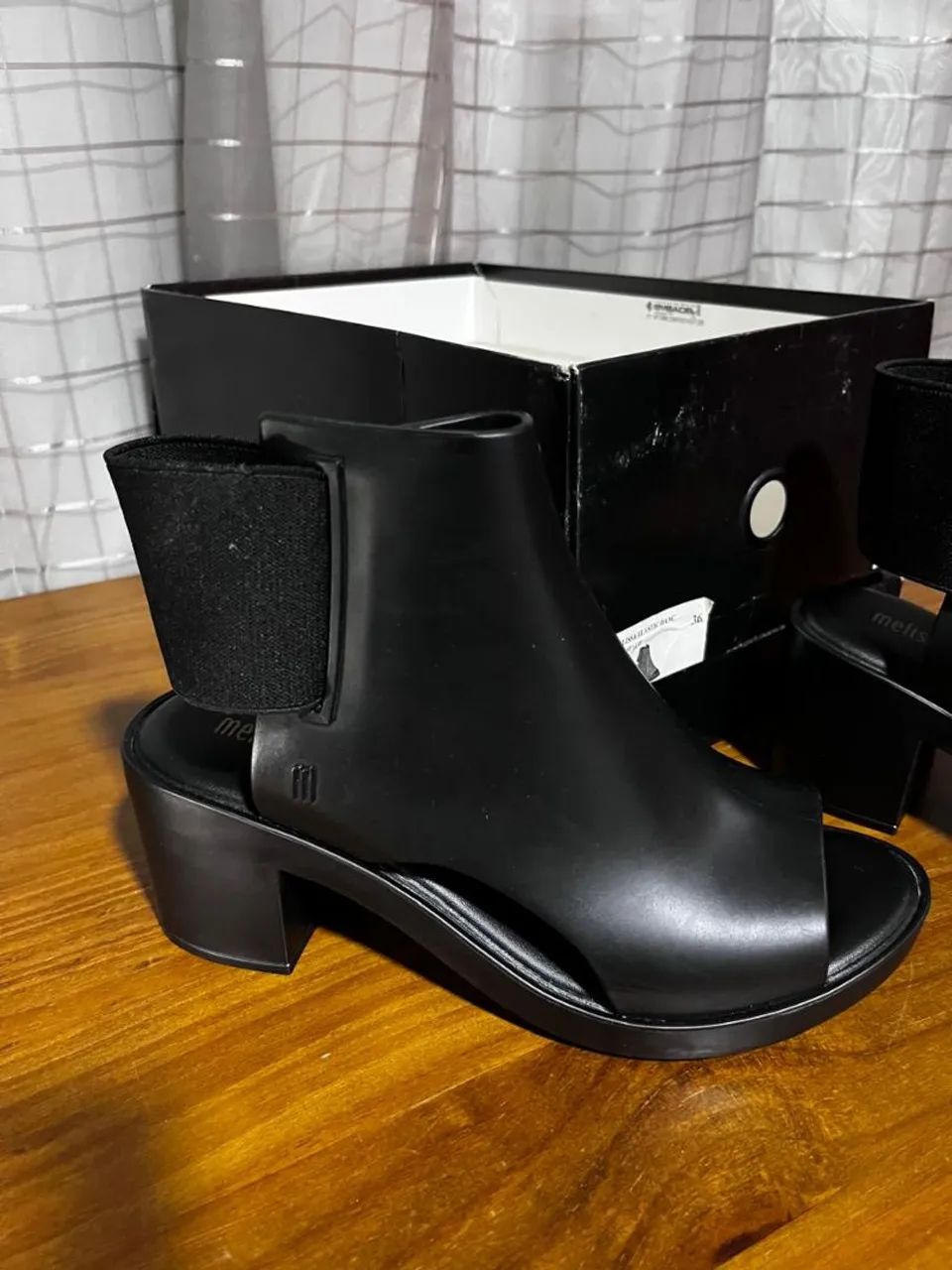 Sandália Melissa elastic boot n°36 (nova) - Foto 2