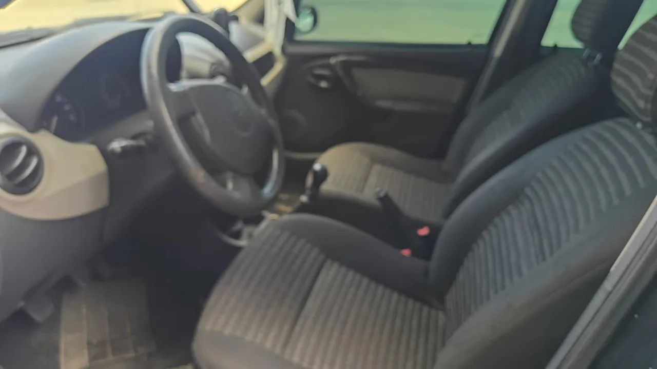 Renault Sandero Expression Hi-flex 1.0 16V 5P 2008 - Foto 2