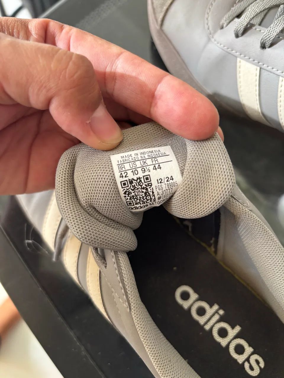 Tênis adidas  - Foto 2