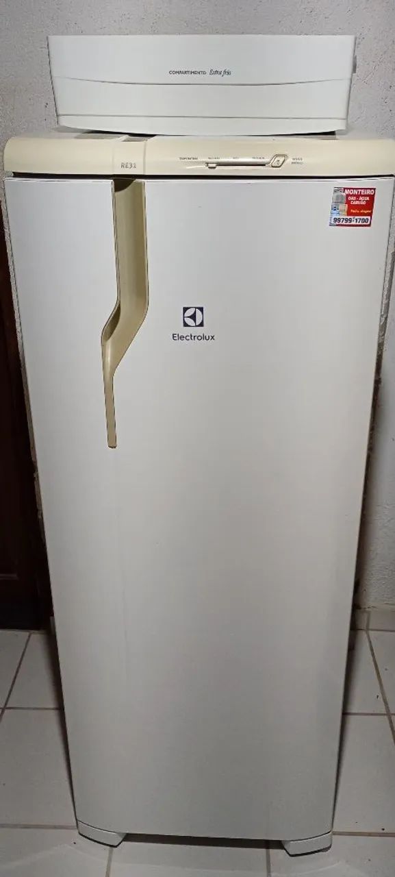 Geladeira Eletrolux RE31  - Foto 4