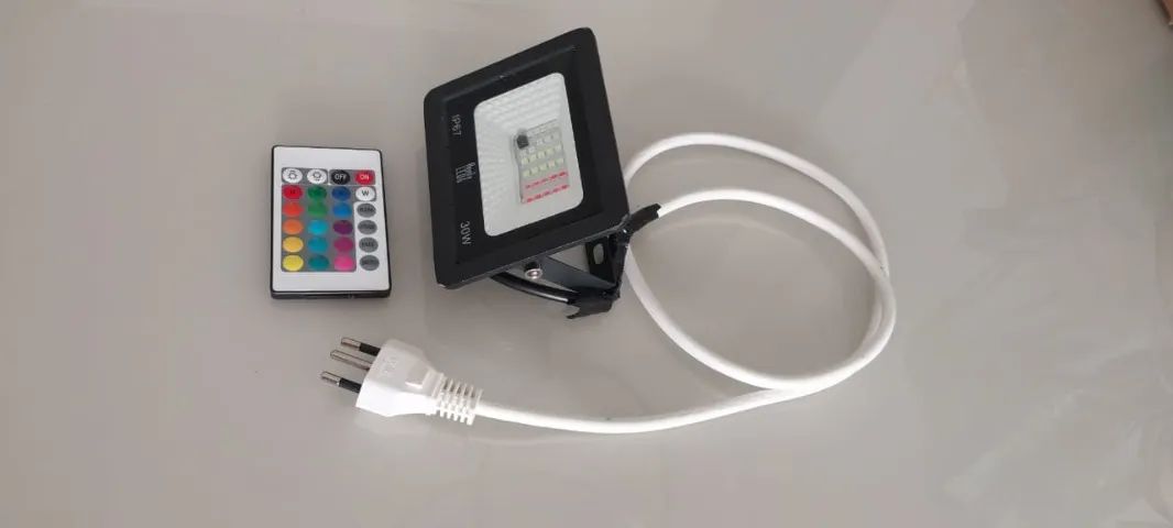 Refletor Led 30w IP67 Mutilcolorido - Foto 2