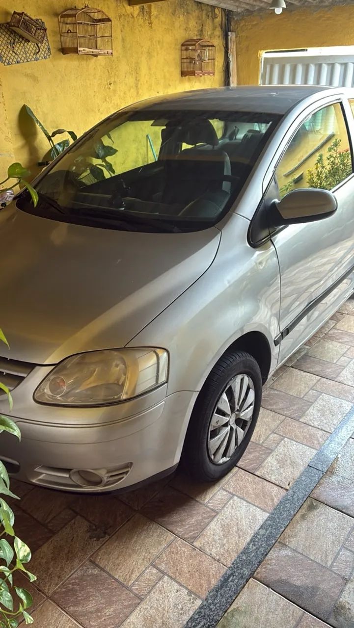 Volkswagen Fox Plus 1.6mi/ 1.6mi Total Flex 8V 3P 2004
