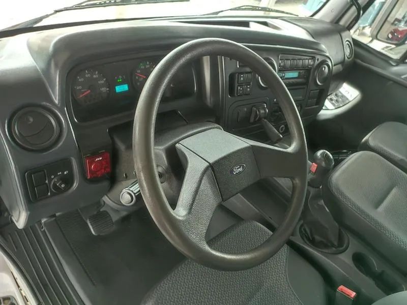 FORD CARGO 1719 2013 - Foto 8