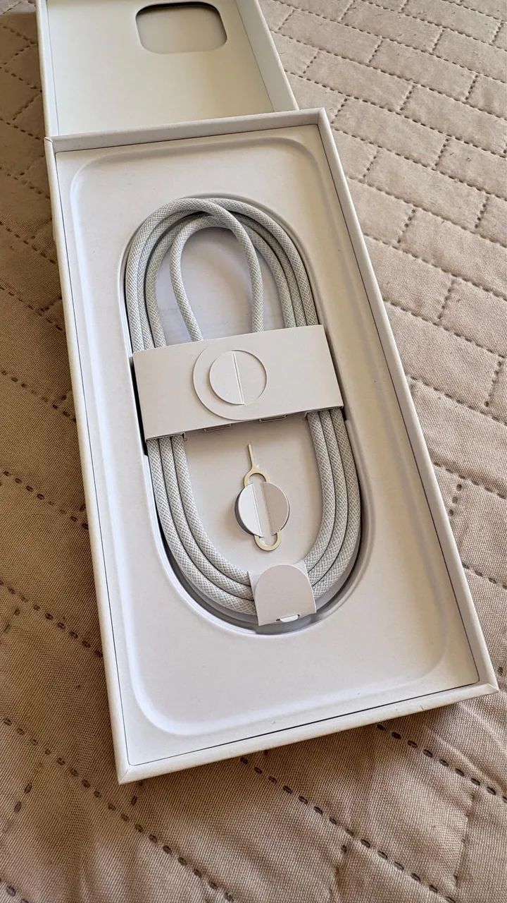 iPhone 16 Pro Max 256gb - Garantia até 2027 - Foto 4