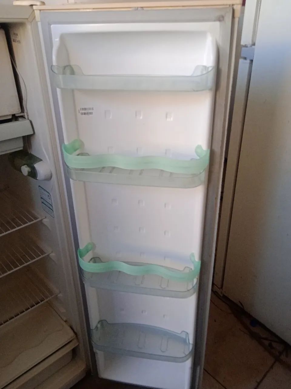 Geladeira Consul 280L funcionando  - Foto 4
