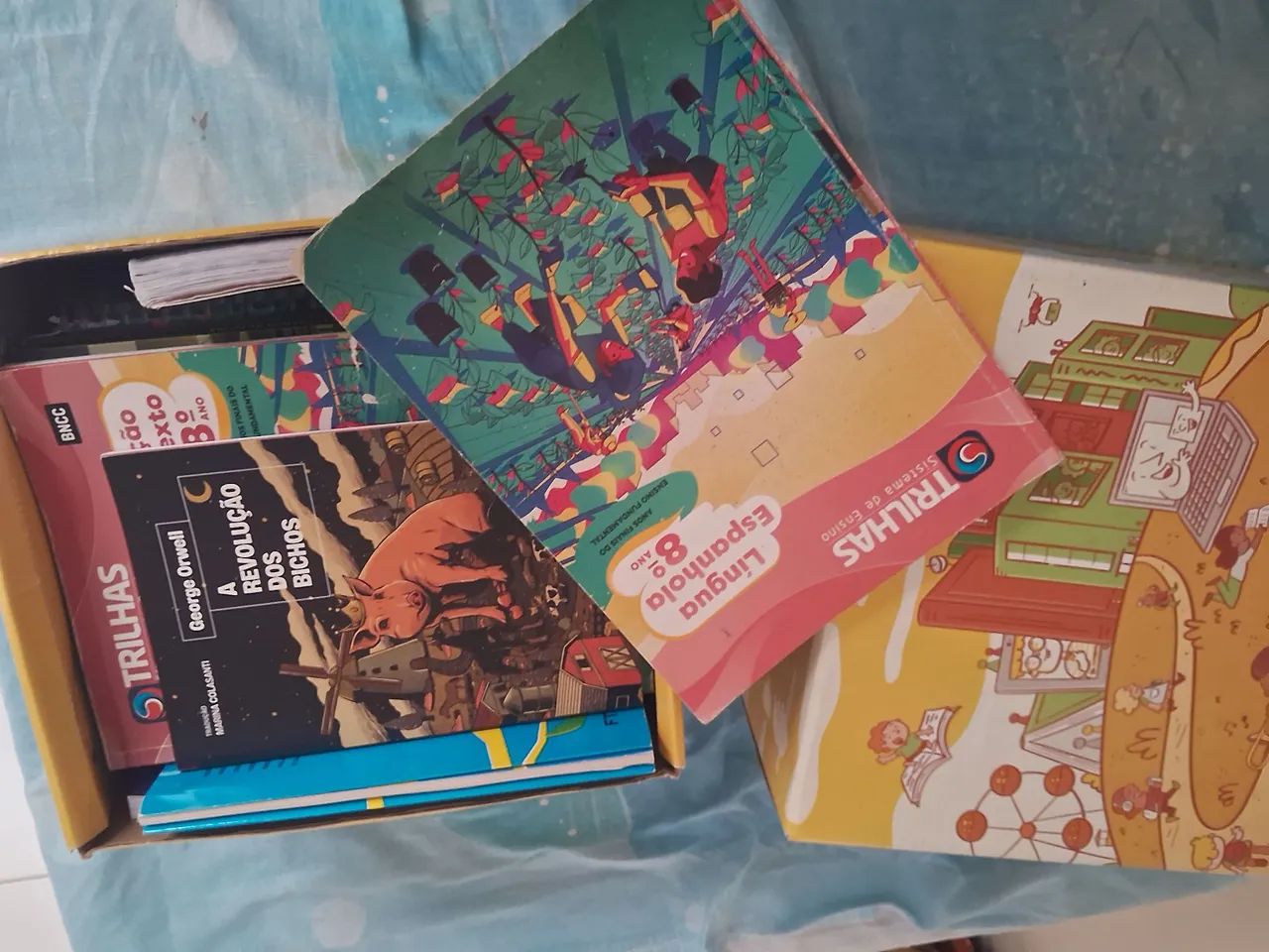 Livro 8° ano- trilhas sistema de ensino - Foto 6
