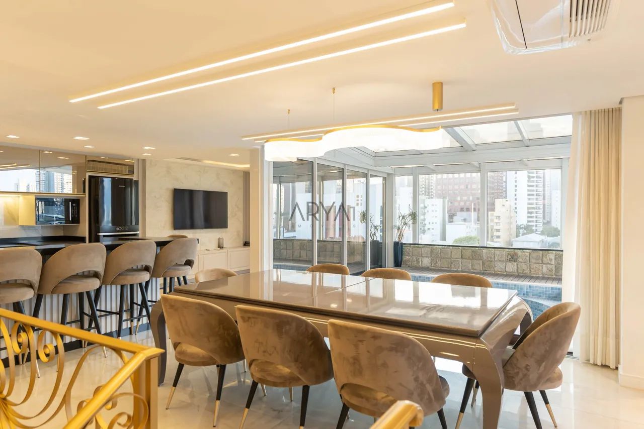Cobertura à venda no Edifício Maison Buenos Aires no Batel ARYA1