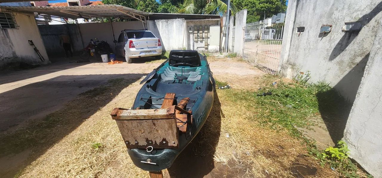 Caiaque duplo com  motor dois tempos  - Foto 3