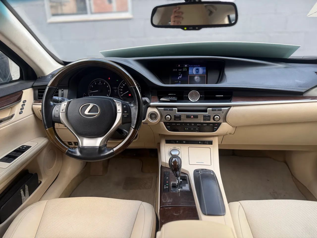Lexus ES-350 3.5 24V 284cv, foto 7 de 9