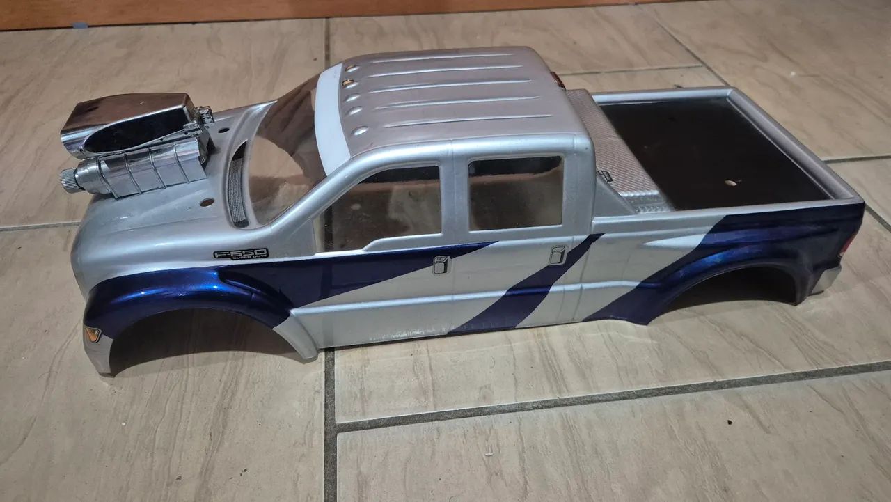 Rc Automodelo Bolha Ford F650 1/8 nova 